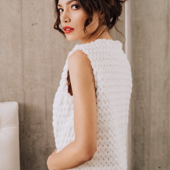 Maison Revolt White Faux Fur Sequin Vest - Picture 8 of 10